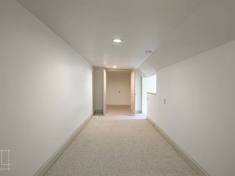 83 King Ave — Photo 51