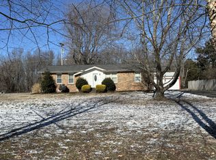 870 Jack Porter Rd, Lafayette, TN 37083