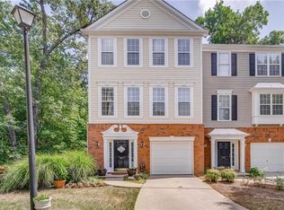 3307 Lathenview Ct, Alpharetta, GA 30004