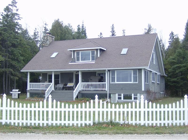 54 W Densmore Dr, Saint Ignace, MI 49781 Zillow