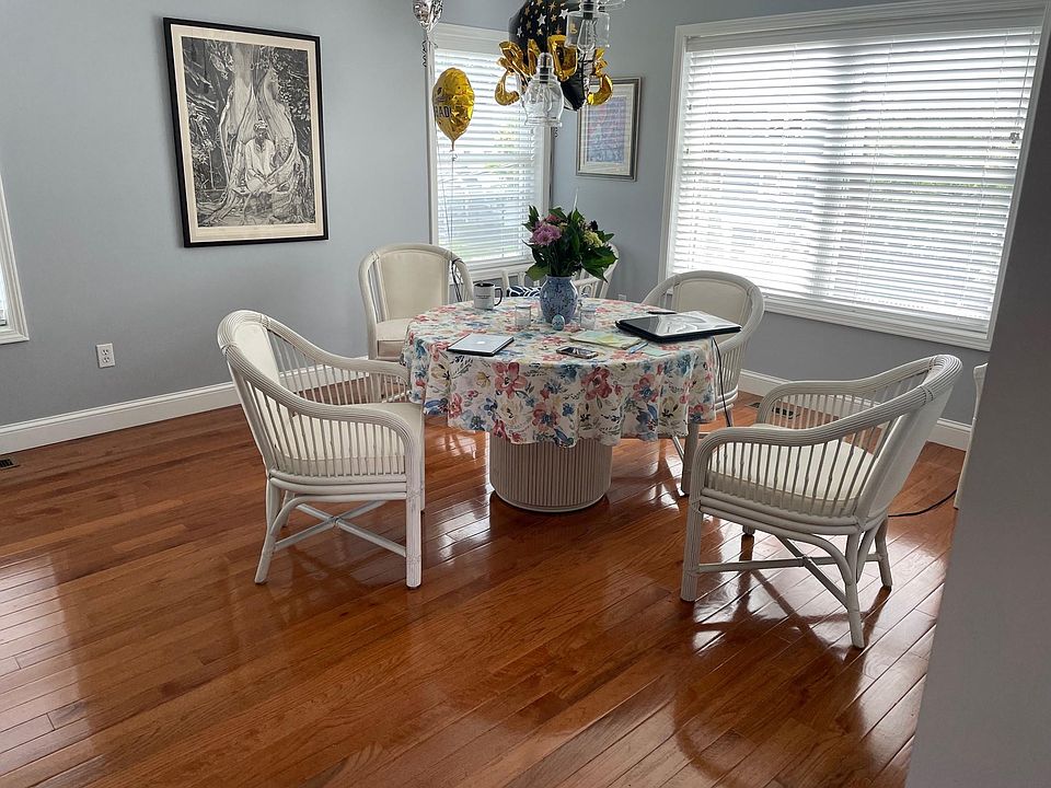1st image of 2-3 Myrtle Ave #2
