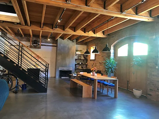 Rented by FirstService Realty (legacy) | media 4