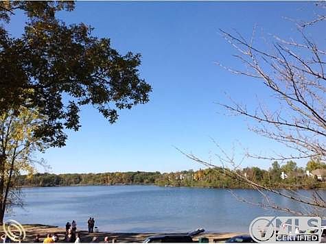 Pleasant Lake Privileges