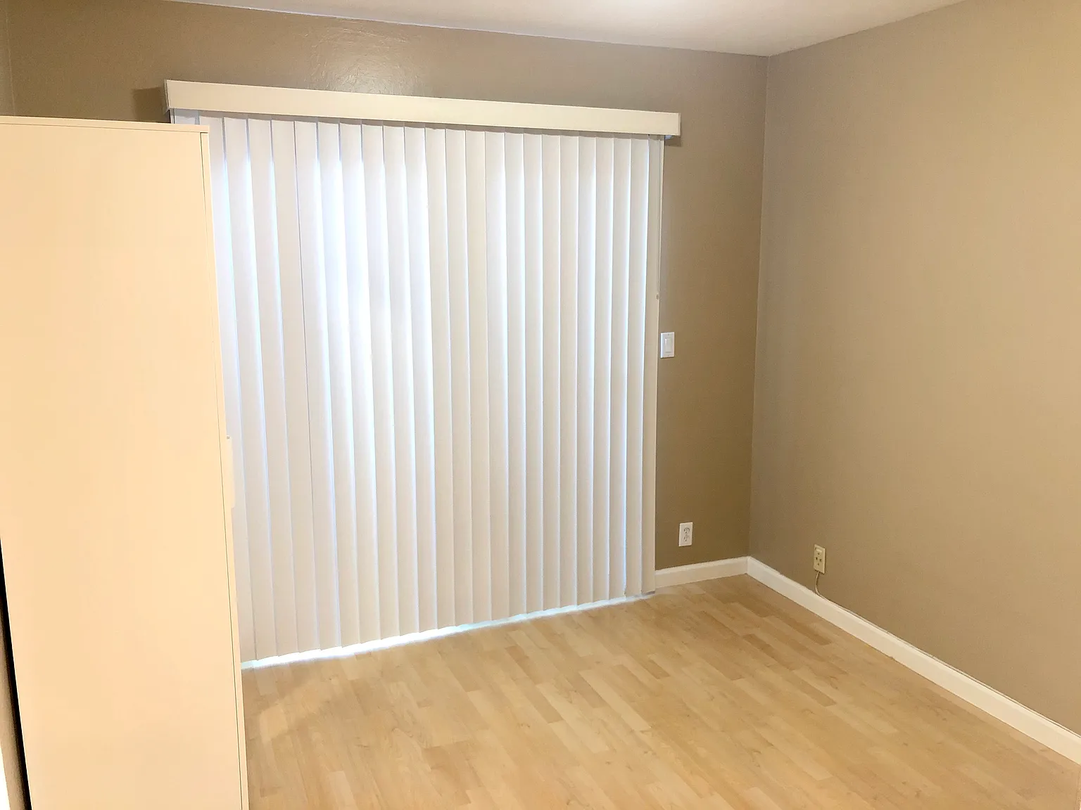 2 bed, 991 sqft, $3,000 — Photo 4