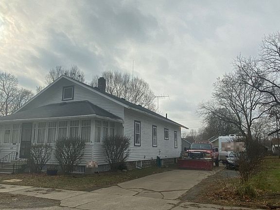 2nd image of 619 James St