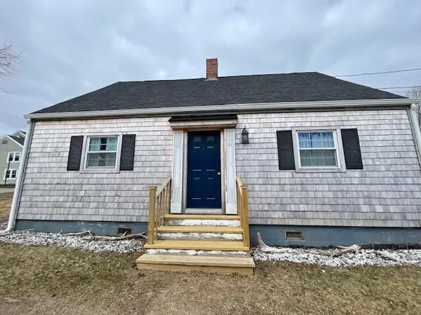 9 Orange Street, Eastport, ME 04631