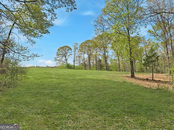 4th image of 6 Broad River Rd