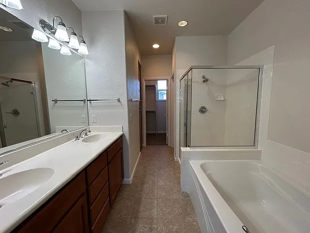 2115 Unbridled Ct — Photo 17