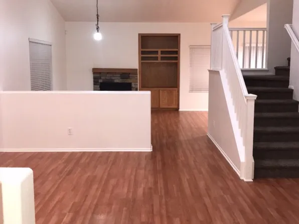 13529 Fullerton Ln, Victorville, CA 92392