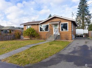 2215 Pinehurst Ave, Everett, WA 98203