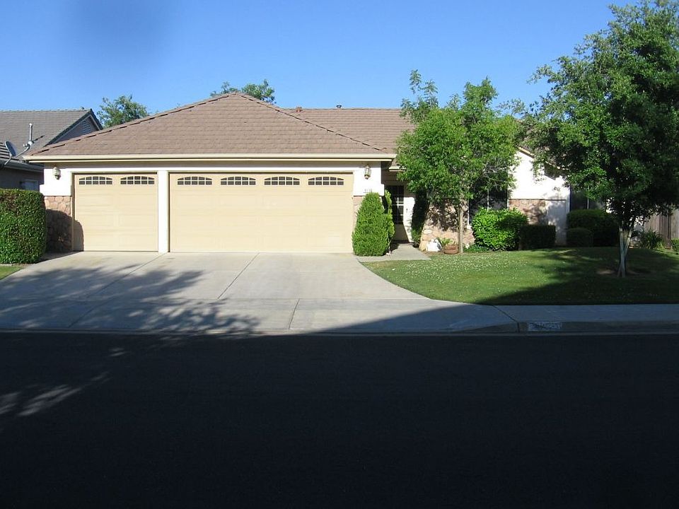 1st image of 9152 N Winery Ave