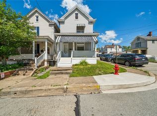 407 N 7th St, Jeannette, PA 15644