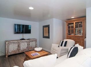 180 Walnut Ave APT A, Carlsbad, CA 92008