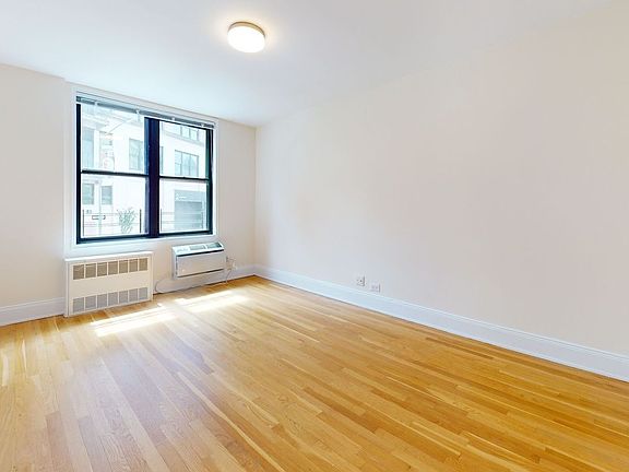 2nd image of 305 W 13th St APT 1J