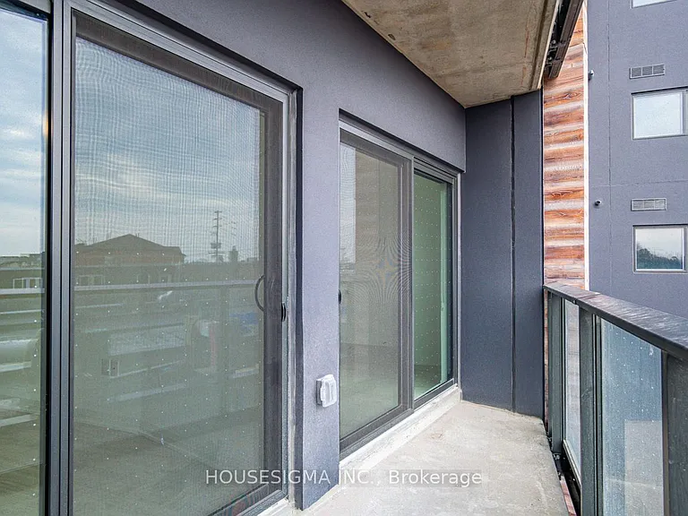 408 Brown Ct #212 — Photo 25