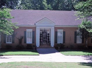 5090 Hampton Lake Dr, Marietta, GA 30068