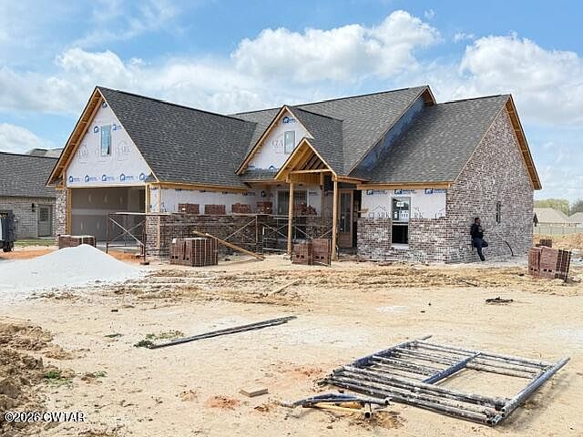 1st image of 111 Daybreak Loop