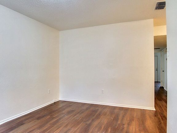 3rd image of 4222 Bernice St #C