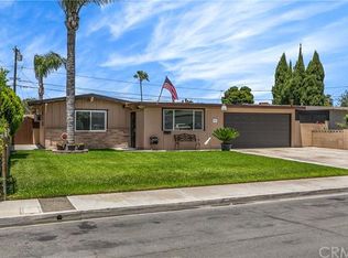 9861 W Palais Rd, Anaheim, CA 92804