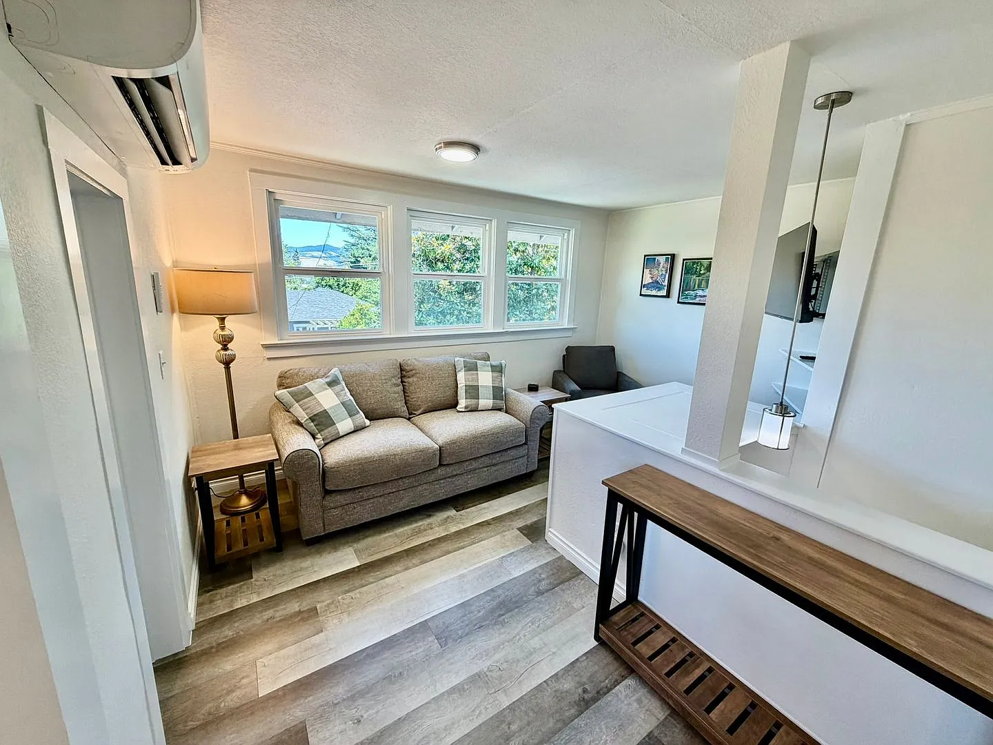 487 Scenic Dr — Photo 4