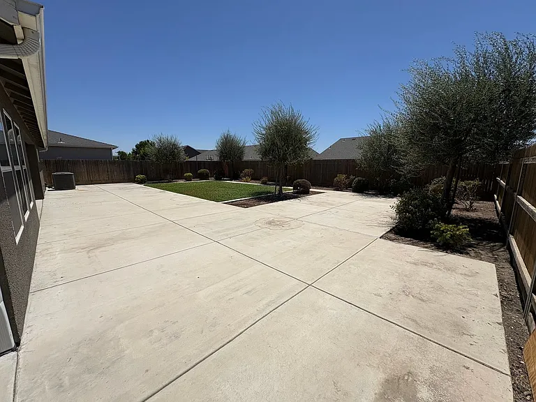 3227 Ferro Ct — Photo 44
