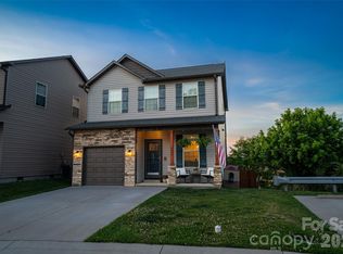 151 Cardwell Ln, Fletcher, NC 28732