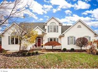 691 Kensington Way, Akron, OH 44321