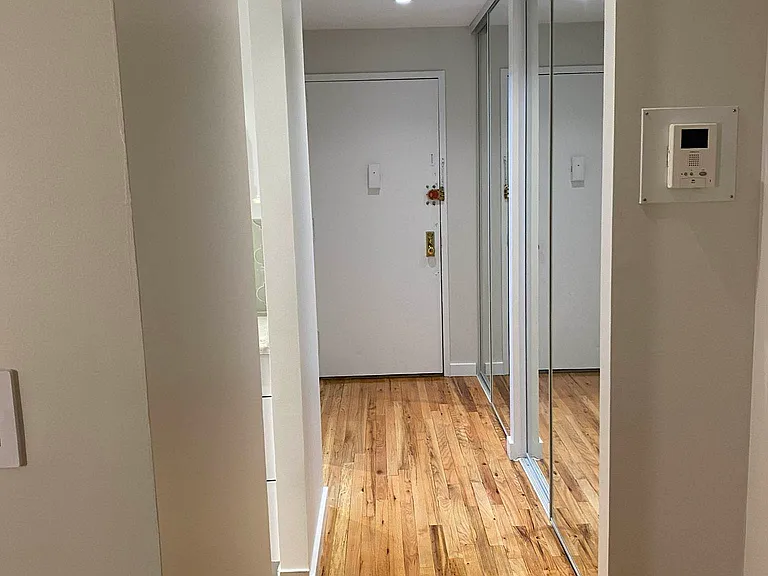 417 E 90th St #7F — Photo 9