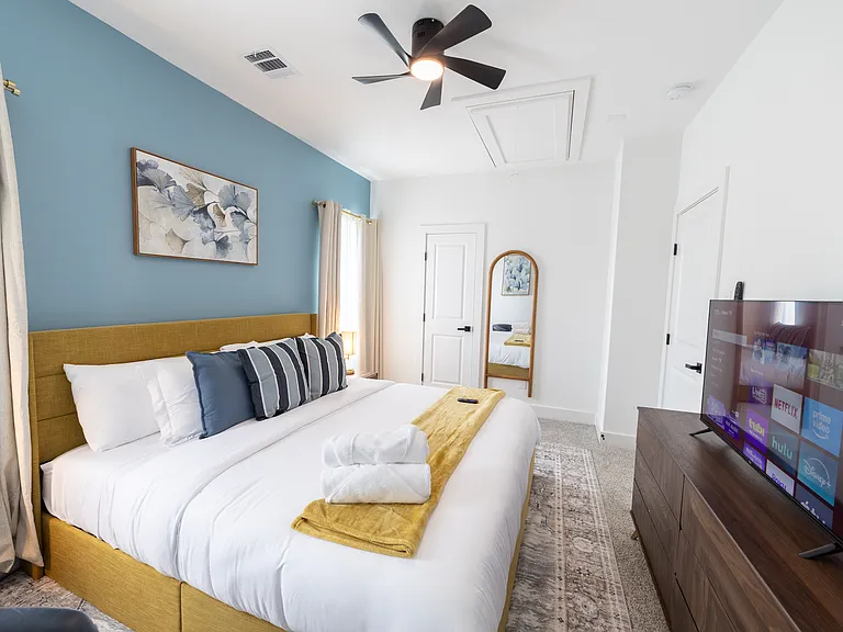 6903 Saint Augustine St — Photo 11