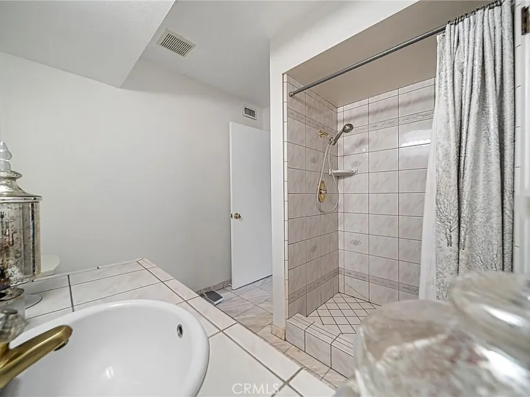 16970 Blanche Pl — Photo 20