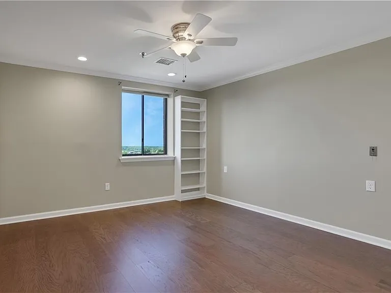 300 Johnson Ferry Rd NE #B902 — Photo 15