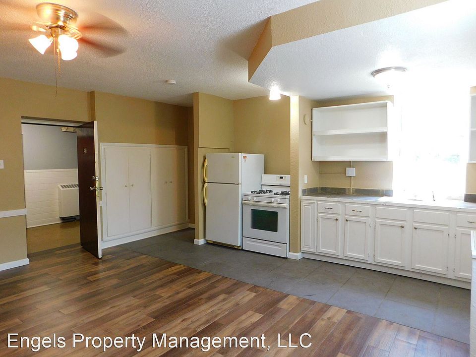 1st image of 924 N Topeka St #311