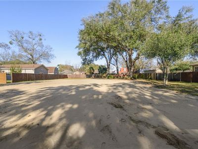 4 Holly Dr, Gretna, LA, 70053