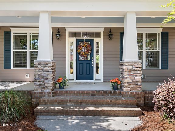 4th image of 2738 Oak Forest Drive