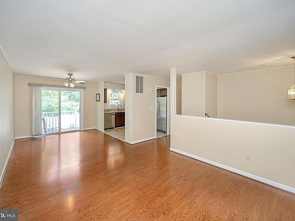 3rd image of 538 Butternut Dr
