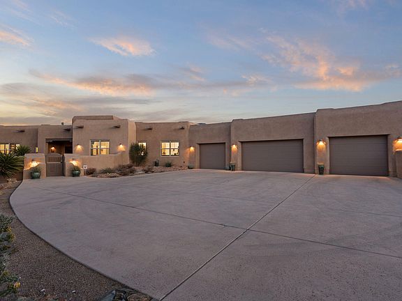 2nd image of 31 Anasazi Meadows Ct