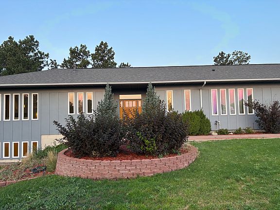 2nd image of 1639 Buttercup Rd #1