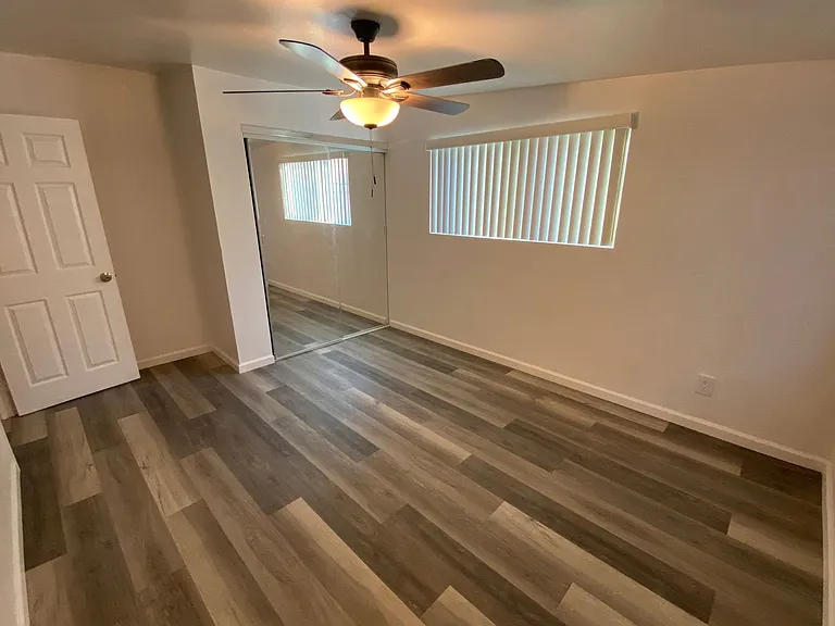 1382-1386 Ivory Ct — Photo 3