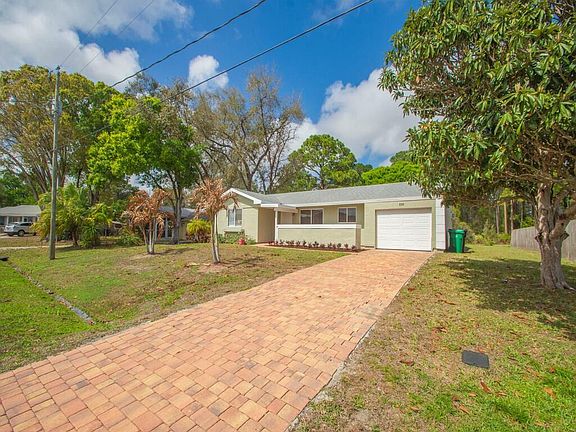 3rd image of 2317 SE Gillette Avenue