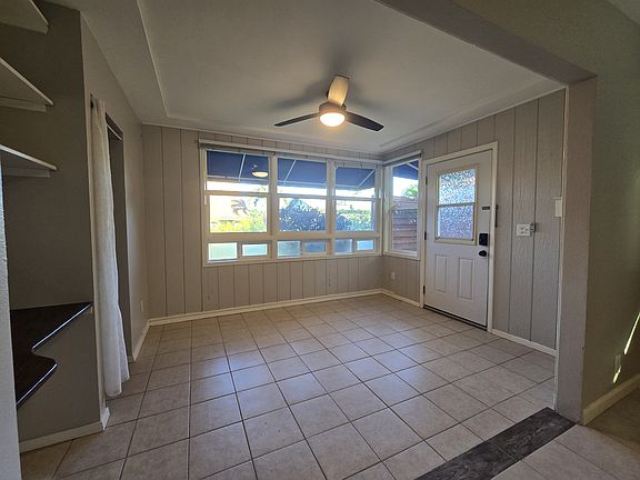 3rd image of 2736 Puu Hoolai St