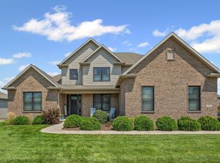 200 Colonial Ct, West Lafayette, IN