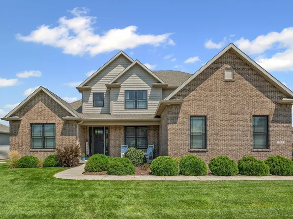 200 Colonial Ct, West Lafayette, IN 47906