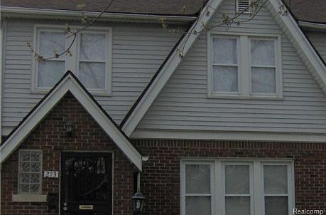 1st image of 213 Marlborough St
