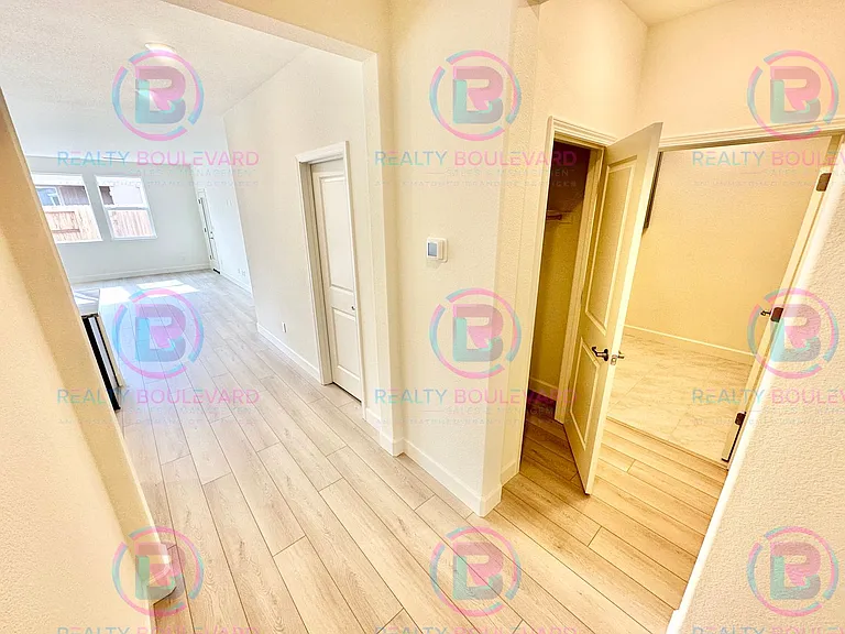 1405 Bravestone Ave — Photo 13