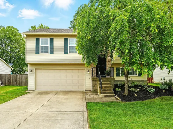 418 Broadview Ct, Pataskala, OH 43062