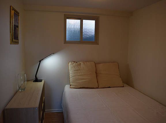 5th image of 1895 Bluff St APT E