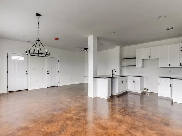 1020 Burnett Blvd Unit A, Alvarado, TX 76009