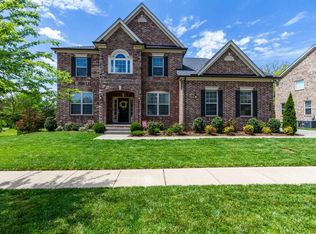 100 Whitney Park Dr, Nolensville, TN 37135
