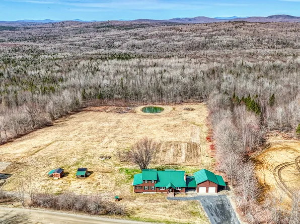 77 Huffs Corner Road, Wellington, ME 04942