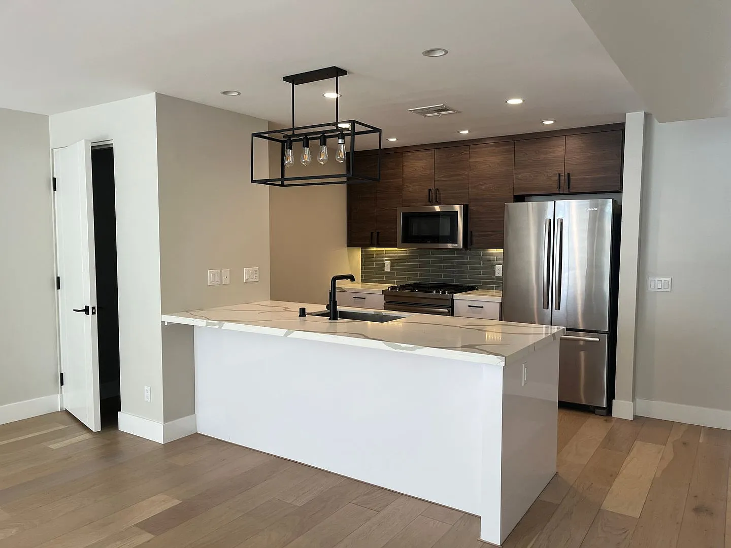 Bayview Townhomes (AKA Garrison Street) — Photo 2
